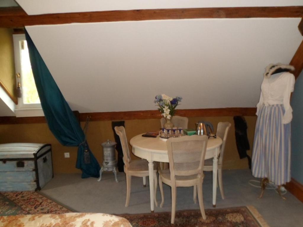 Les Chambres De Pontfol - Chambres D'Hotes - Guest House Victot-Pontfol Zewnętrze zdjęcie